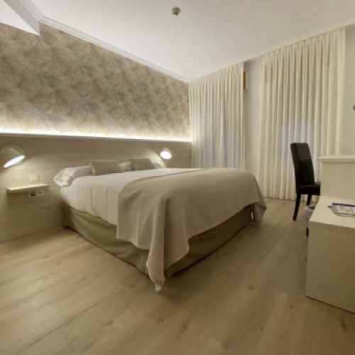 Double marriage room   extra bed