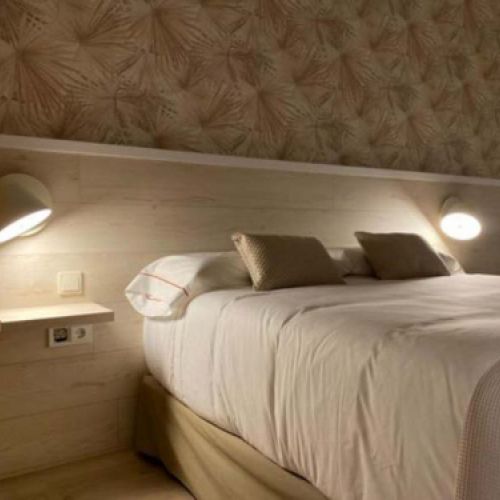 Double marriage room   extra bed